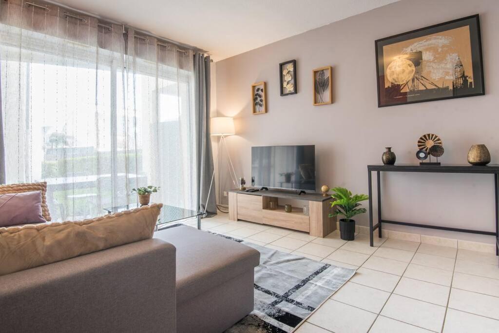 L'Escale Apartman Angers Kültér fotó